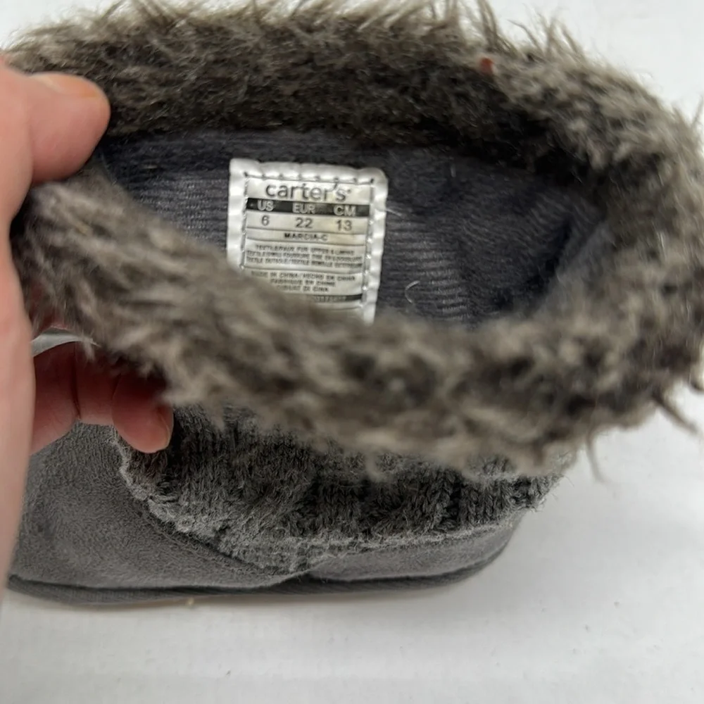 Carter’s Toddler Kids Gray Faux Fur Wool Boots Size 6